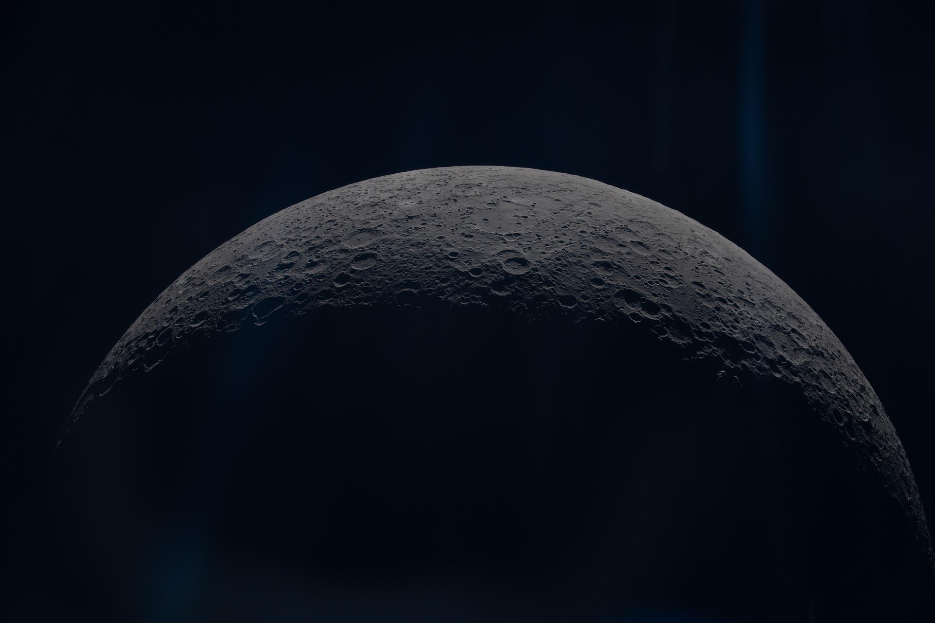 NASA та партнери прискорюють розробку посадкового апарата для місій на Місяць 2028 року
