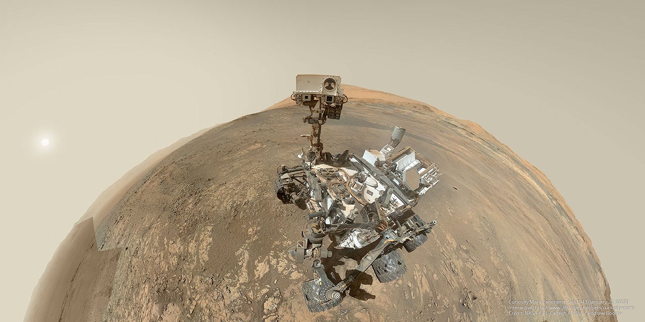 APOD: 3 жовтня 2026 – Селфі на Vera Rubin Ridge